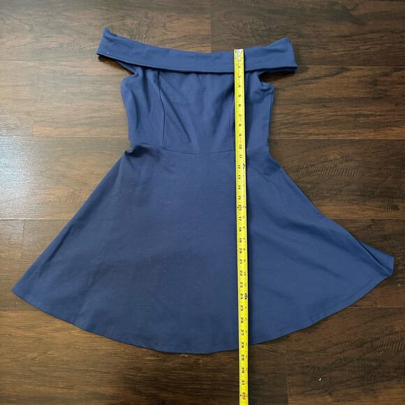 Lulu's Season of Fun blue off-the-shoulder fit & flair mini dress size M - Picture 11 of 13